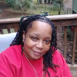 Meet your Posher, Michele